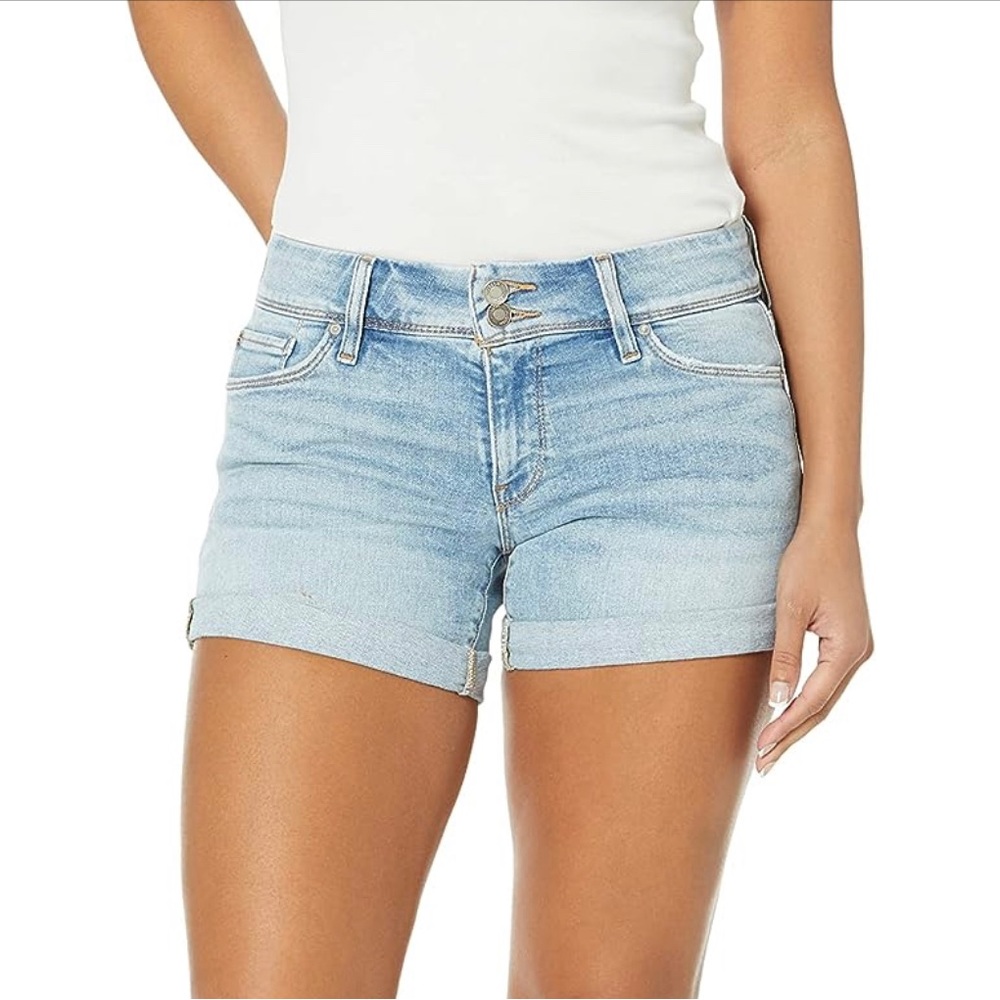 HUDSON Women's Croxley Mid Rise Jean Short